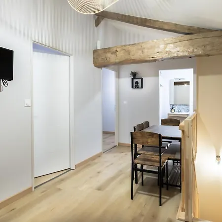 Maison Là-bas Affittacamere Saint-Didier-sur-Chalaronne
